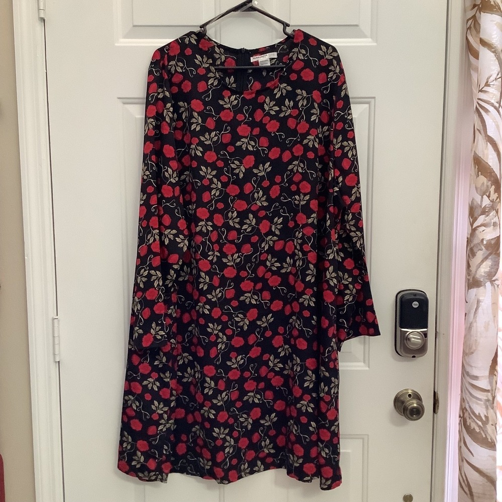 Glamorous Curve Sz 22 Floral Long Sleeve‎ Dress